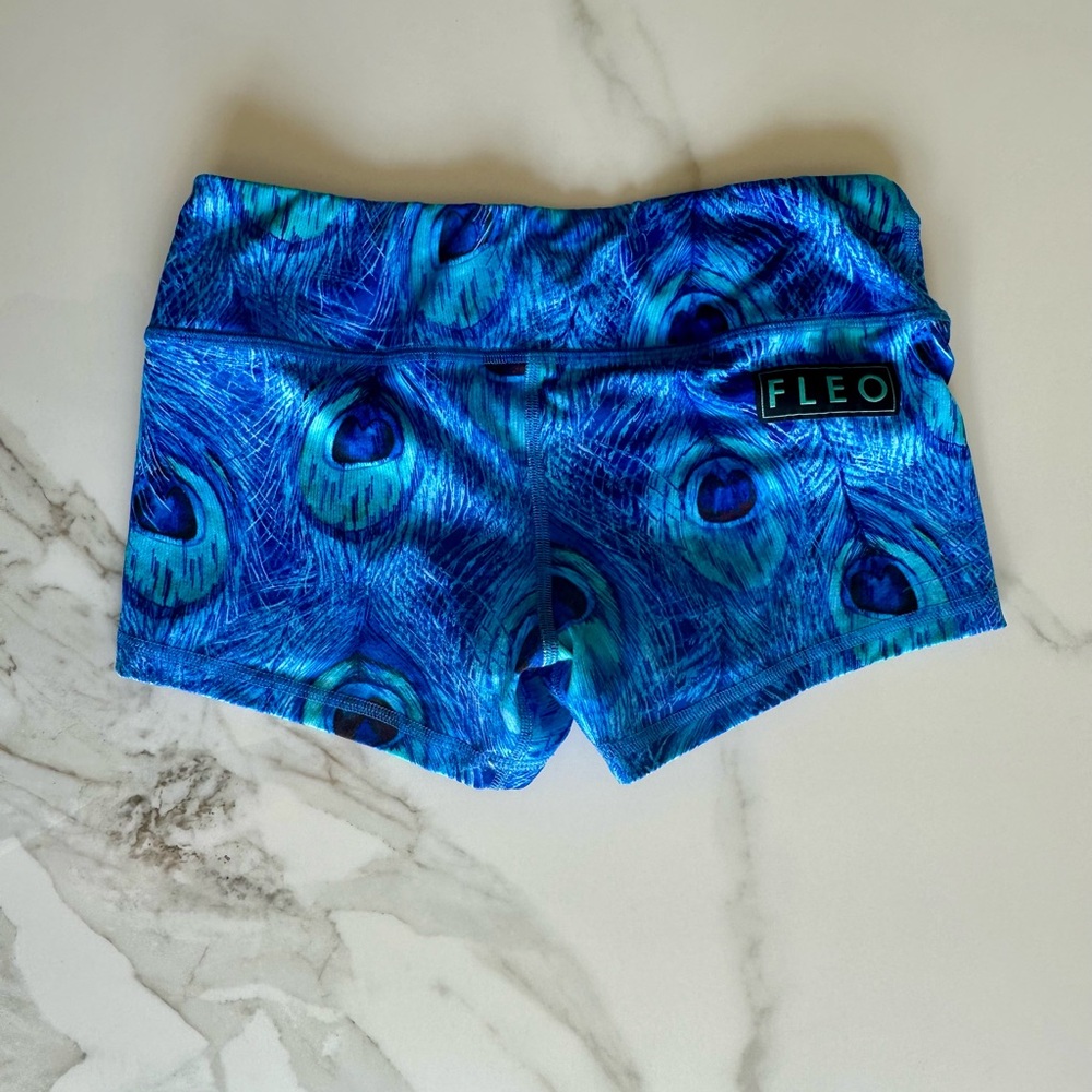 Fleo Teal and Blue Feather Pattern Shorts